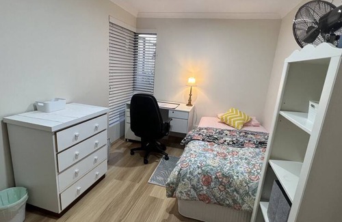 Beckenham Resort | Private room ∙ 1 guest