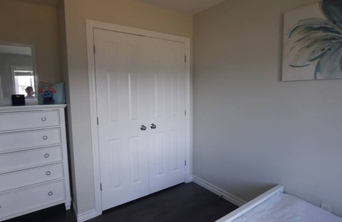London Resort | Private room ∙ 1 guest