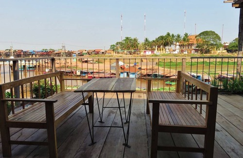 Kampong Khleang Resort | Private room ∙ 1 guest