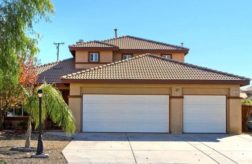 Menifee Resort | Private room ∙ 1 guest