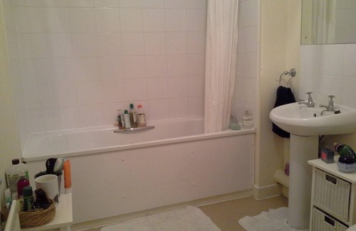Bermondsey Resort | Private room ∙ 1 guest