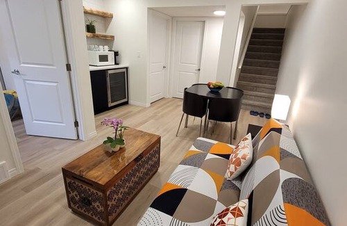 Auburn Bay Resort | Private room ∙ 2 guests