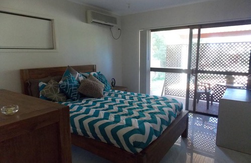 Ormiston Resort | Private room ∙ 2 guests
