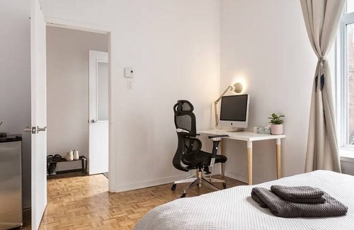 Downtown Montreal Resort | Private room ∙ 2 guests