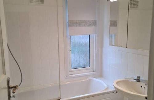 Cheshunt Resort | Private room ∙ 2 guests
