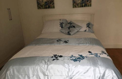 Hounslow Heath Resort | Private room ∙ 2 guests