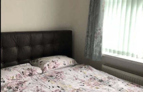 Hounslow Heath Resort | Private room ∙ 2 guests