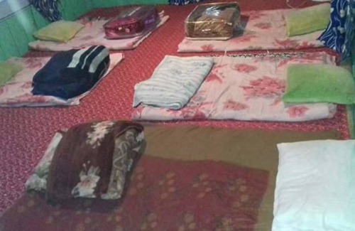 Dal Lake Cabin | Private room ∙ 2 guests