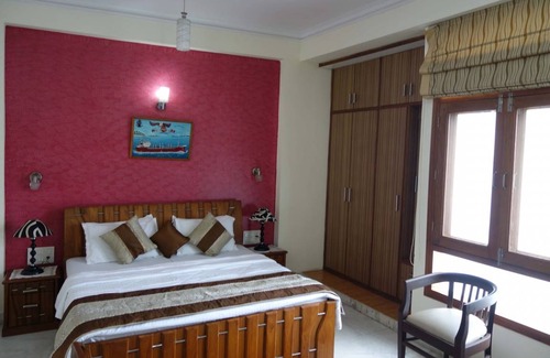 Saket Resort | Private room ∙ 2 guests