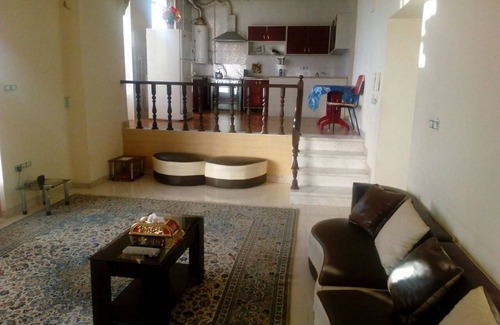 Shīrāz Resort | Private room ∙ 2 guests
