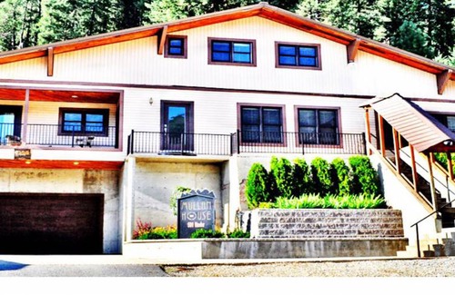 Mullan Resort | Private room ∙ 2 guests