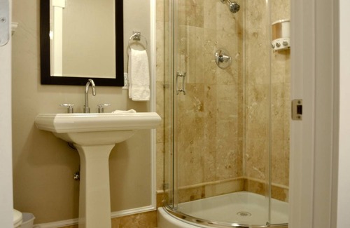 Mullan Resort | Private room ∙ 2 guests