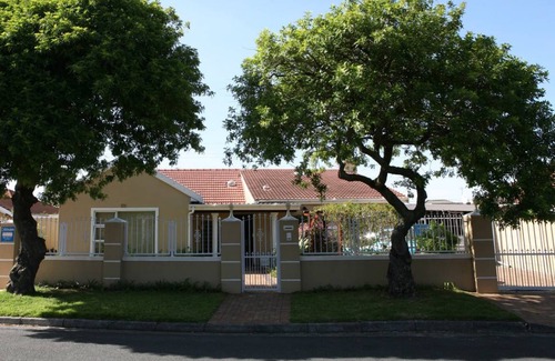 Ottery Resort | Private room ∙ 2 guests