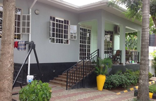 Mbezi Resort | Private room ∙ 2 guests