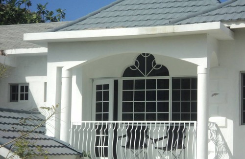 IronShore Estates Resort | Private room ∙ 2 guests