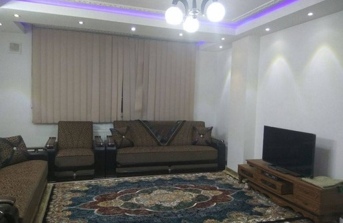 Shīrāz Resort | Private room ∙ 3 guests