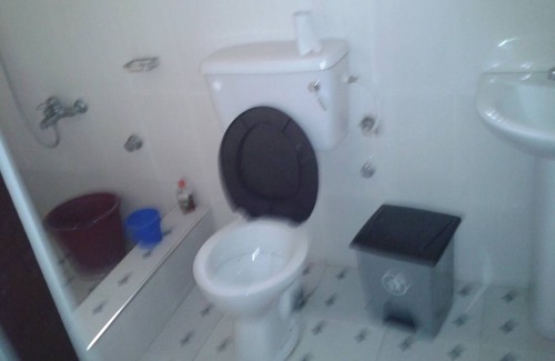 Accra Resort | Private room ∙ 3 guests