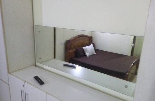 New Delhi Resort | Private room ∙ 3 guests