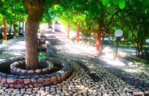 Mahan Resort | Private room ∙ 3 guests