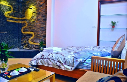 Hoan Kiem Resort | Private room ∙ 3 guests