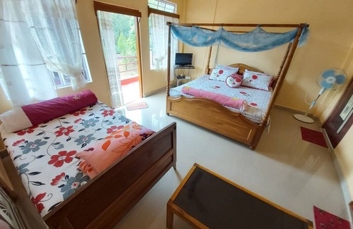 Mawlynnong Resort | Private room ∙ 4 guests