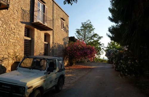 Campofiorito Resort | Private room ∙ 5 guests