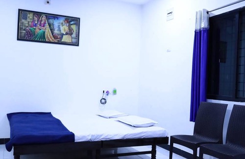 Bhuj Resort | Private room ∙ 6 guests