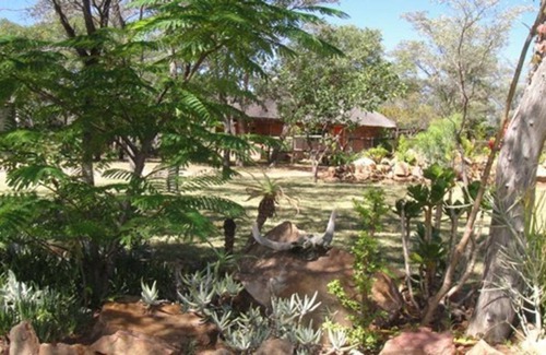 Vaalwater Resort | Private room ∙ 6 guests