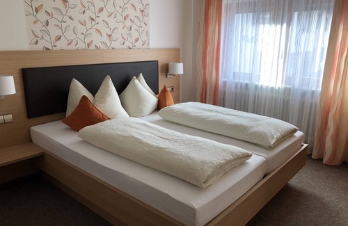 Lauf Resort | Private room ∙ 6 guests