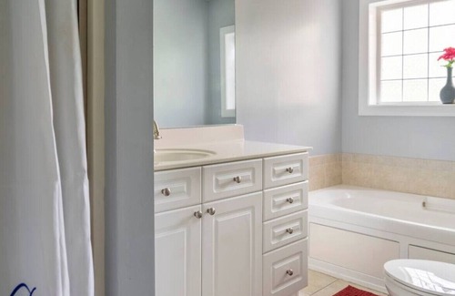 North Charleston House | Private room and bathroom in 3 story town-home