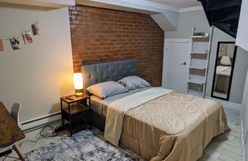 Ukrainian Village Apartment | Private Room at a shared Apartment at the Heart of East Village