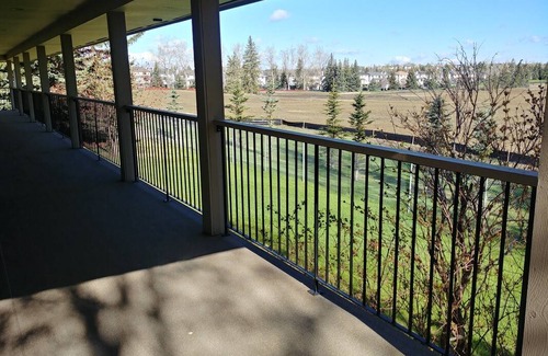 Southwest Calgary Resort | Private room ∙ 1 guest