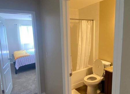 Calgary Resort | Private room ∙ 1 guest
