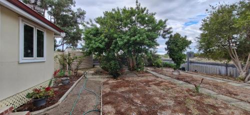 Nulsen House | Private room for couple in Esperance