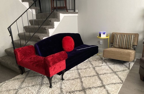 College Park House | Private Room for Rent in 2 bedroom townhouse