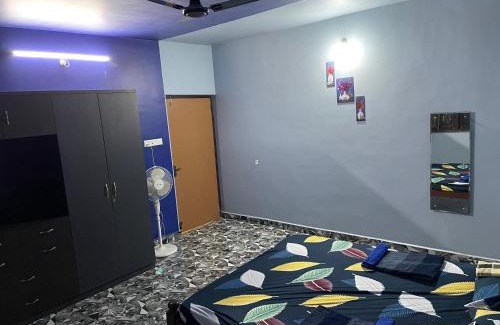 Arossim House | Private Room in Independent Villa