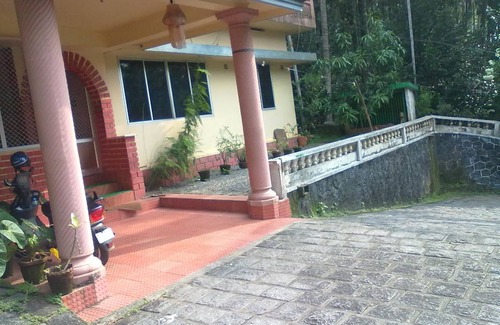 Kothamangalam Resort | Private room ∙ 2 guests