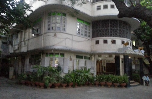 T Nagar Resort | Private room ∙ 3 guests