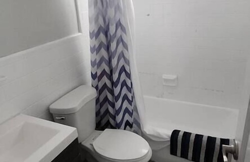 Southwest Coconut Grove House | Private room in shared house in Coconut Grove, Private room in shared house in Coconut Grove