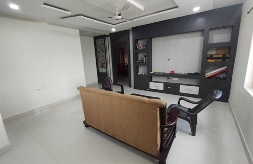 Chanda Nagar Resort | Private room ∙ 1 guest
