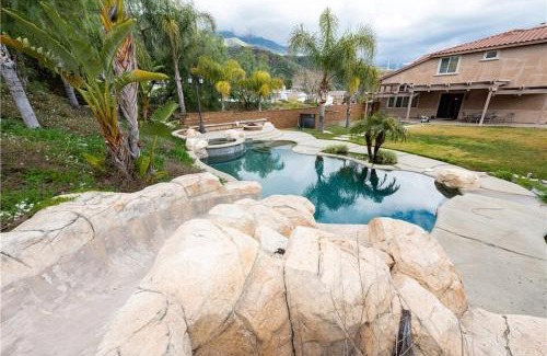 Rancho Cucamonga House | Private-room-Private-entrance-spectacular-city-landscape-views-from-room