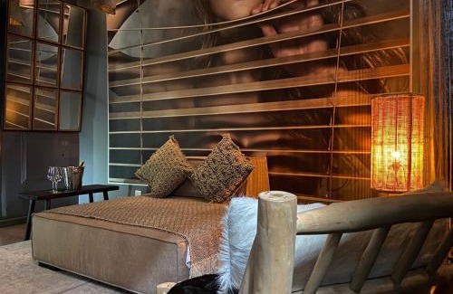Historic Center Apartment | Private Room & Spa avec jacuzzi privatif