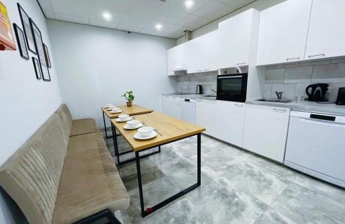 Raamsdonksveer House | Private Room With Cozy Bed, Bathroom & Wifi