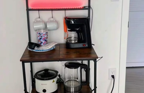 Florida City Apartment | Private Room with Entrance & Bathroom -All yours!