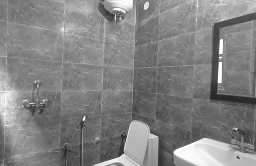 Delhi Bed & Breakfast | private rooms in dallupura