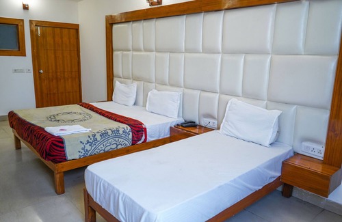 South West Bed & Breakfast | private rooms in mahipalpur