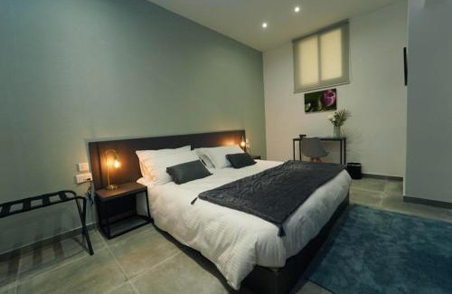 Valletta House | Private rooms with bathroom in Valletta
