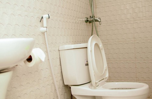 Stone Town Bed & Breakfast | Private rooms with private toilets. Each unit has two bedrooms.