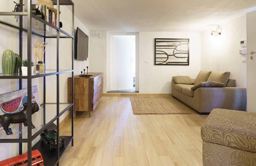 Punta Milocca Villa | Private sea front house