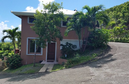Estate Turner Hole Apartment | Private, Sea View Apartment, Newly Renovated
